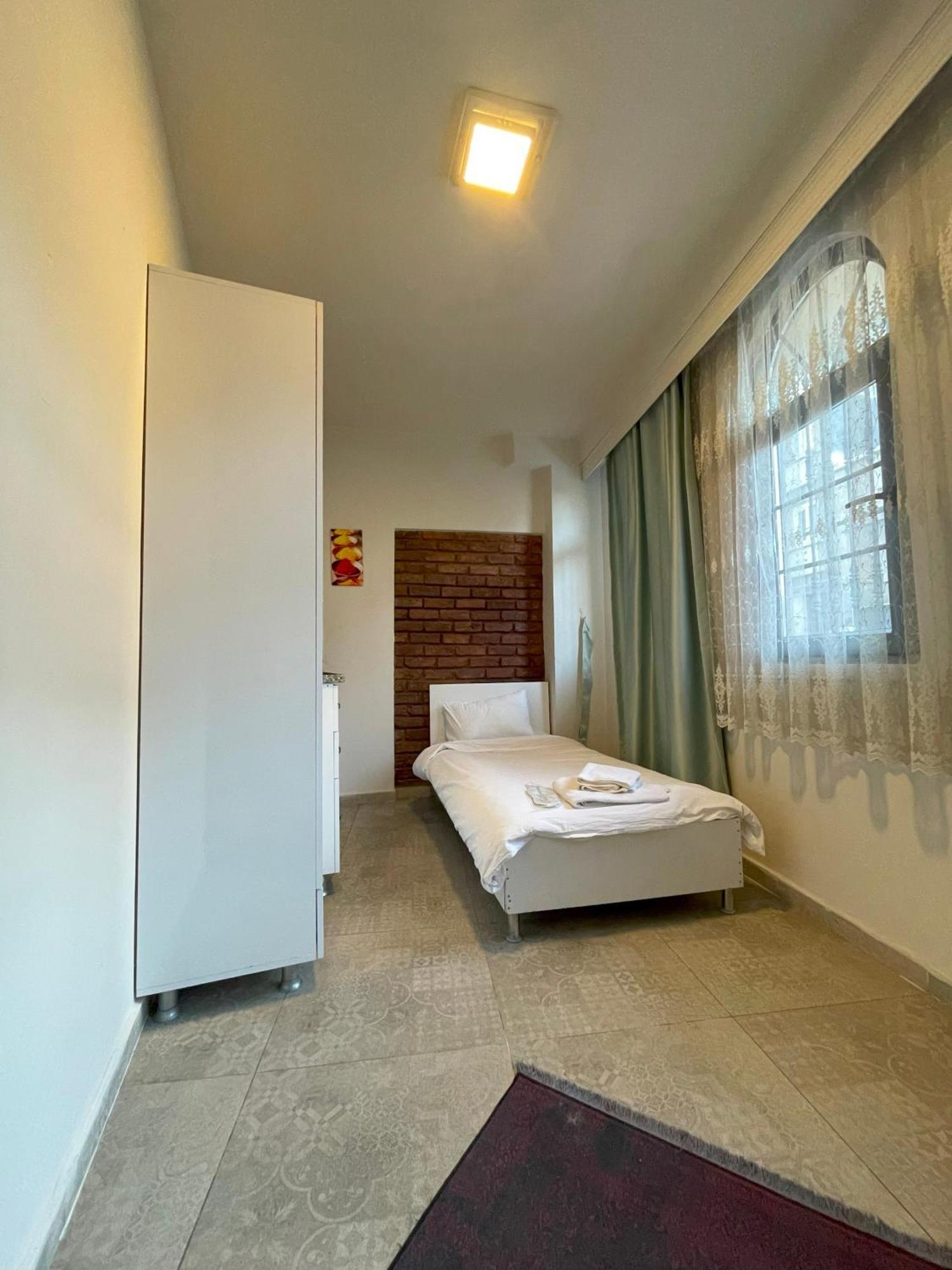 Апартаменти Beyoglu Deluxe Studyo Pera Homes84 *
